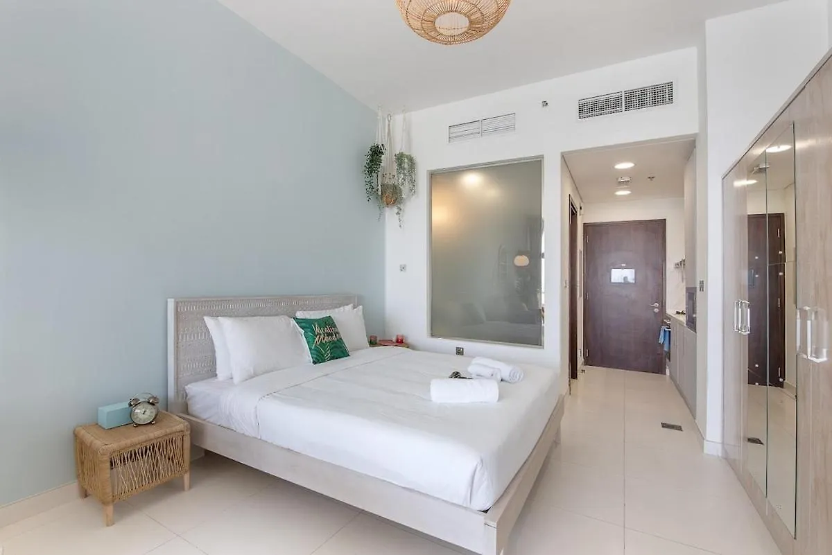 Spectacular Studio In Palm Jumeirah With Beachside Living Experience! Apartment Dubai 0*,