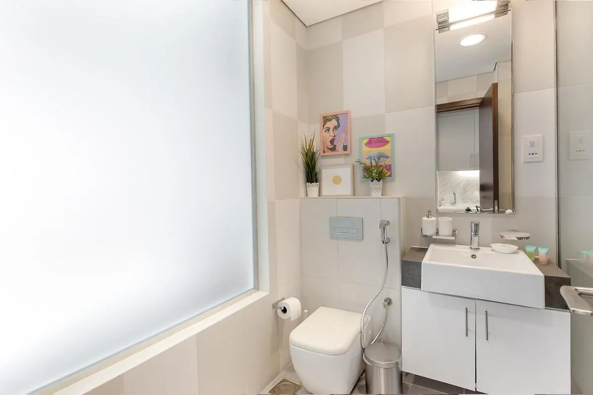 Spectacular Studio In Palm Jumeirah With Beachside Living Experience! Apartment Dubai